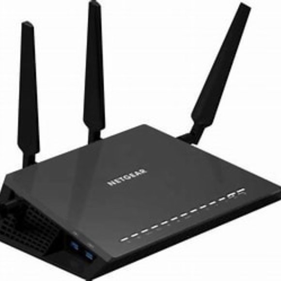 NETGEAR R7500 Nighthawk X4 AC2350 Dual Band WiFi R - Picture 4 of 7